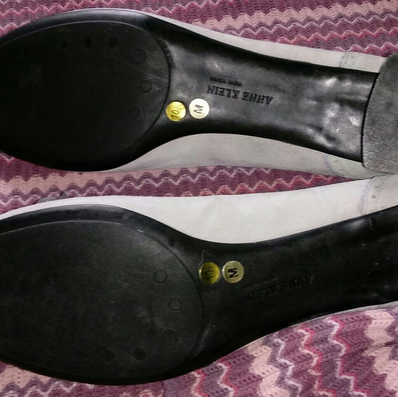 Anne Klein shoes - Picture 2 of 5